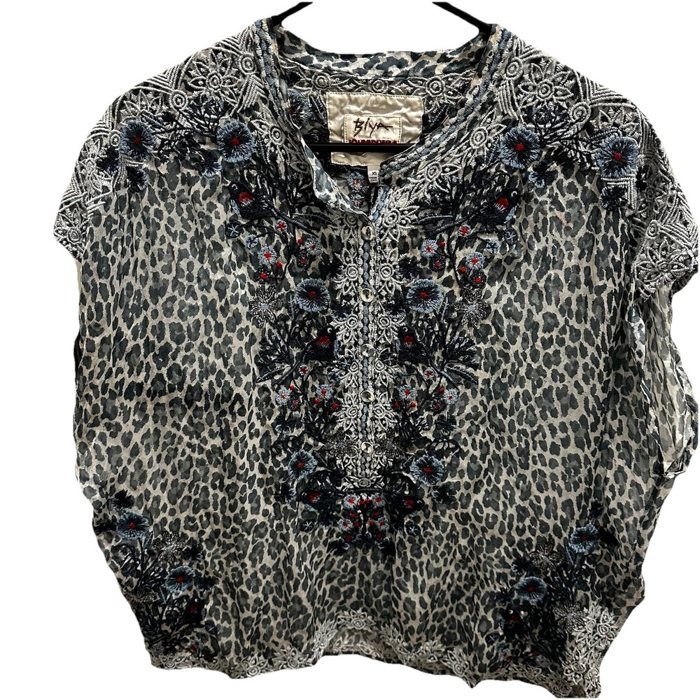 BIYA Johnny Was‎ 100% Silk Leopard Print Embroidered Bird Floral Blouse Gray XS